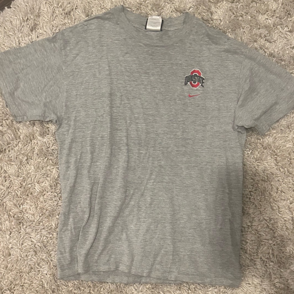 Nike Gray Short Sleeve Tee with Red Logo